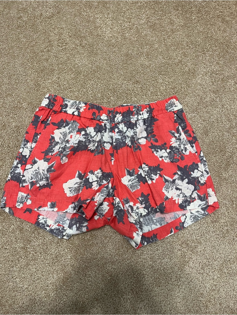Kut from the Kloth Red Floral Elastic-Waist Pull-On Shorts